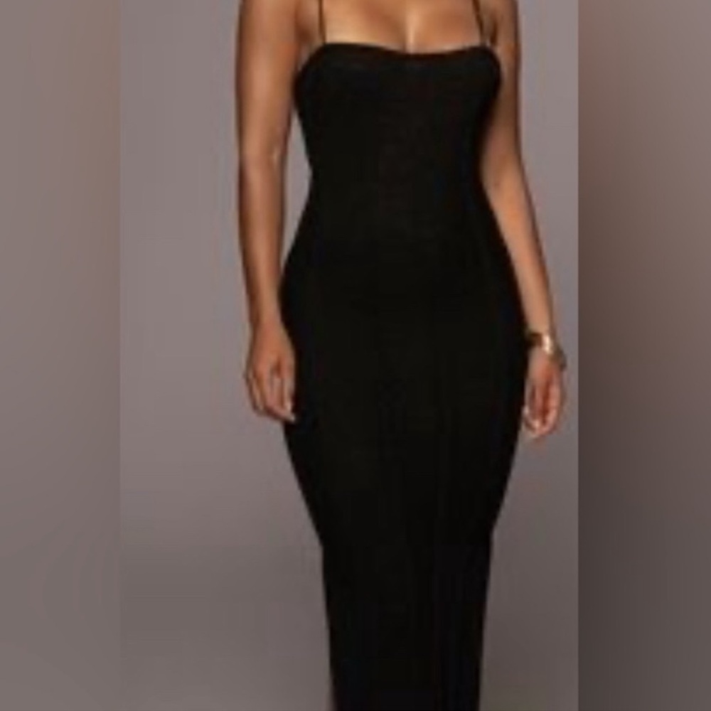 JLUXLABEL Black Stretchy Ruched sides Maxi Dress Size M